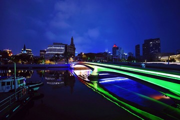 E0303403-527C-41EA-A6B7-262E4DB9548A/L0/001