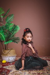 162048