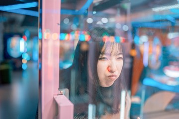 001