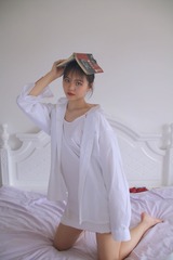 001