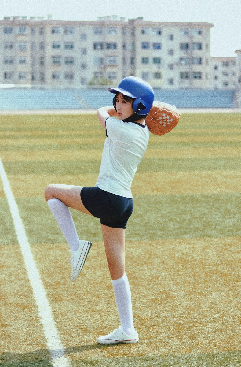 棒球少女满满的元气感