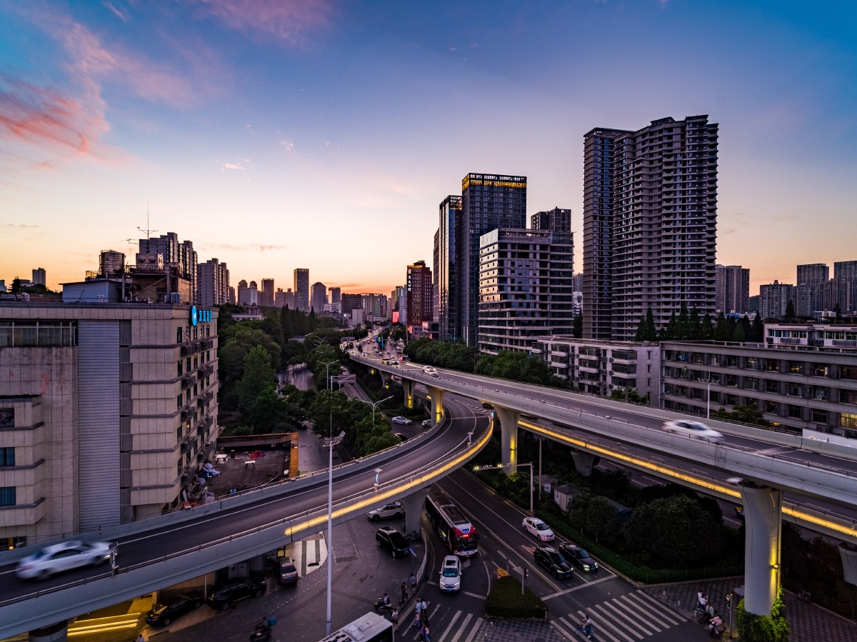 航拍武汉卓刀泉立交