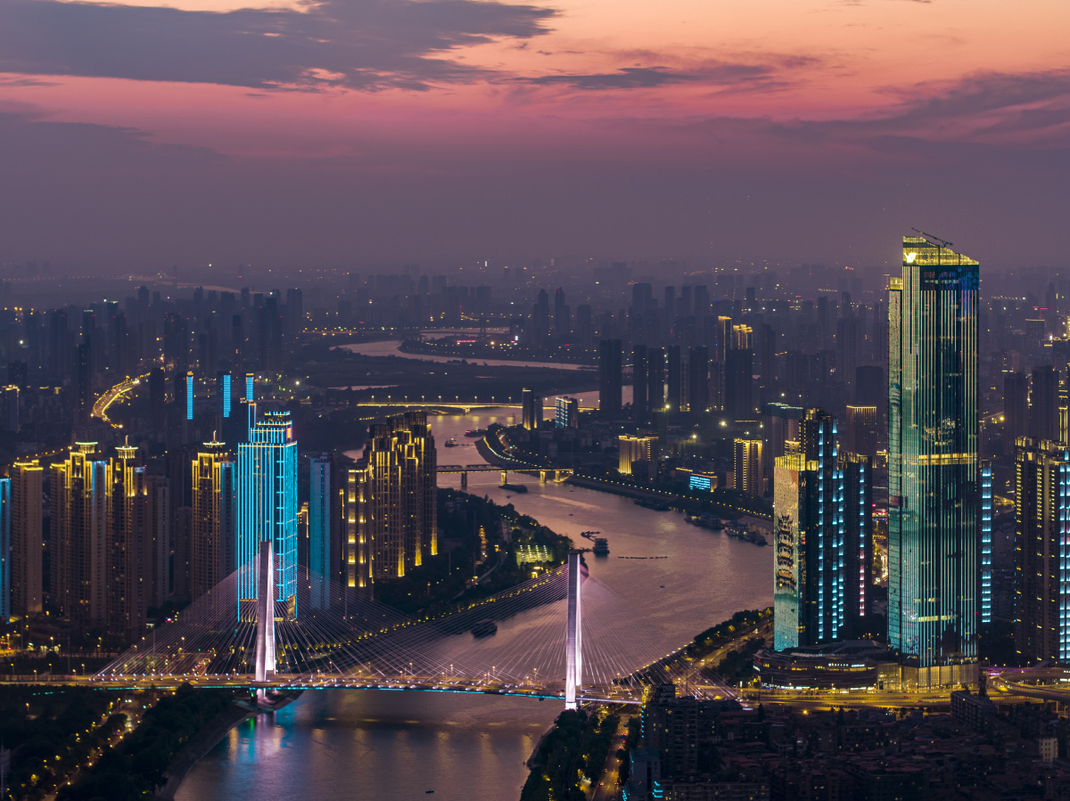 航拍武汉汉江月湖桥夜景