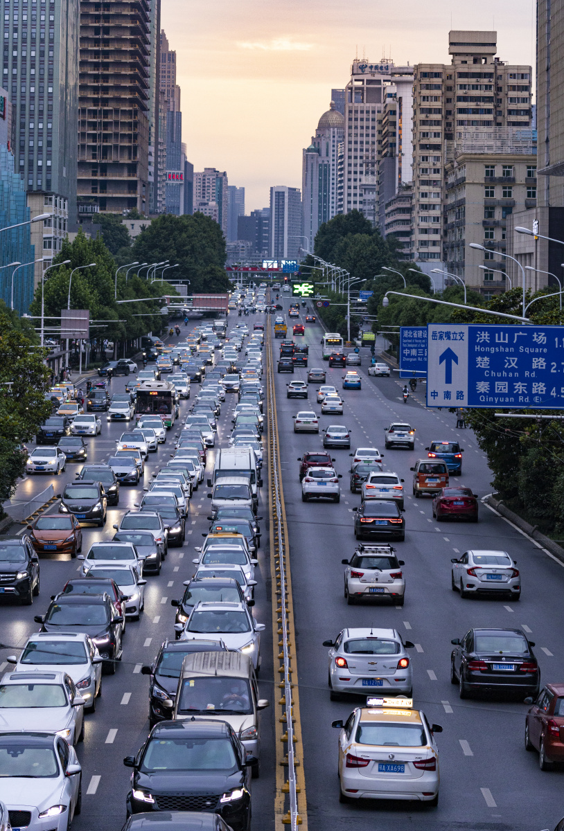 热闹的武汉沈哲916关注