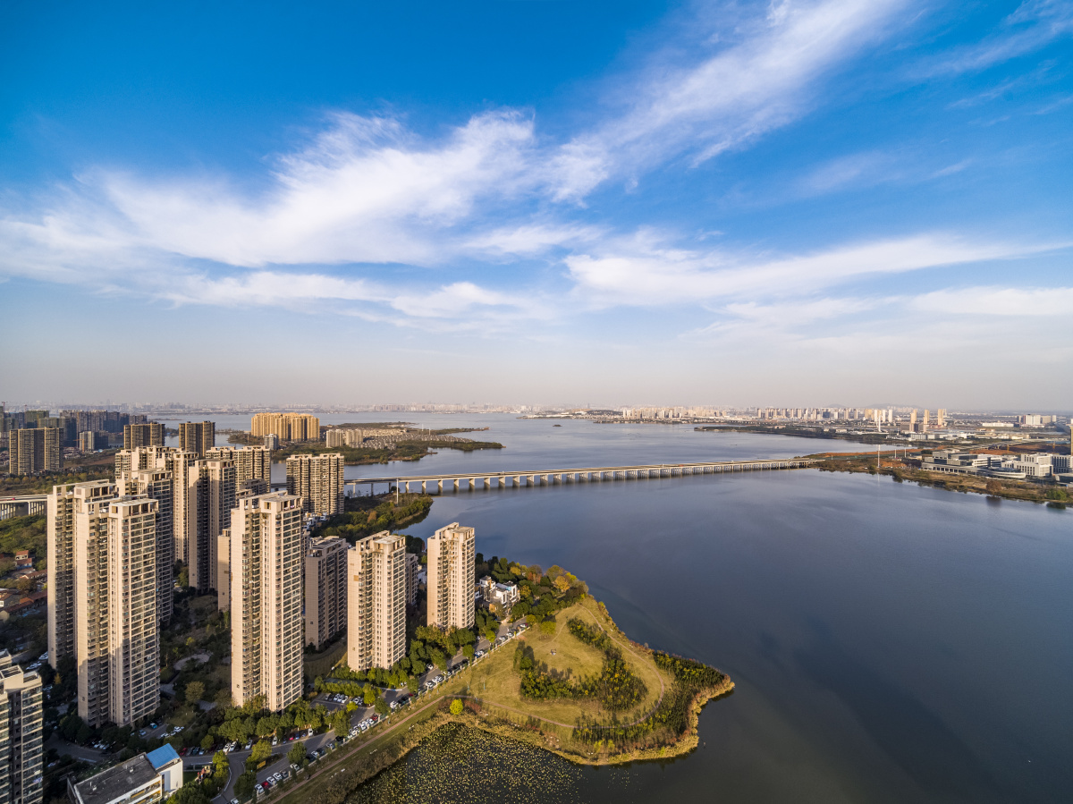 航拍武汉汤逊湖四环线