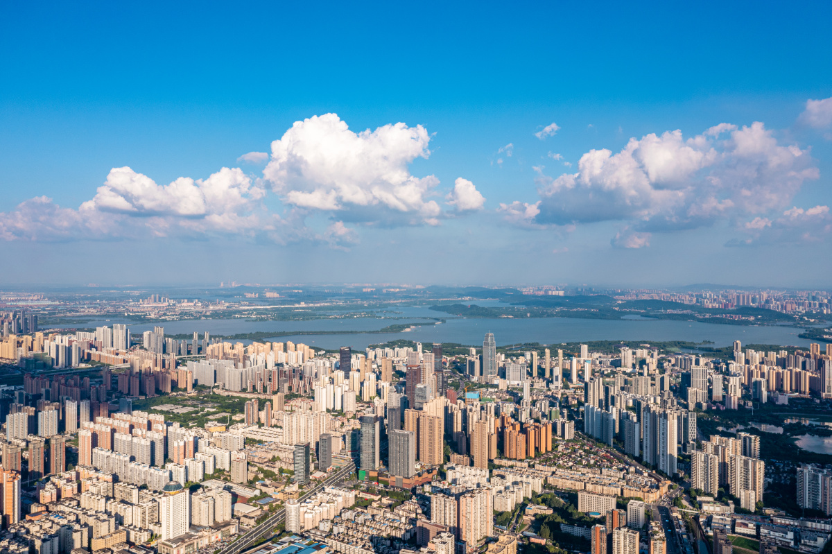 航拍武汉徐家棚东湖