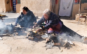 摊馍馍