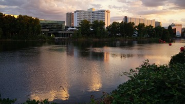 1460860