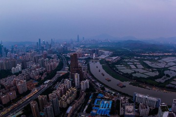 深圳