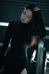 001