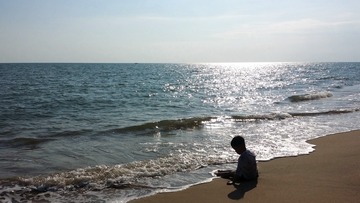 在海边2