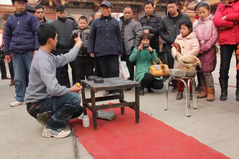 斗鸡三仙归洞表演