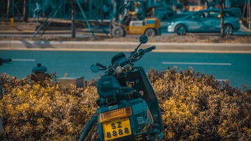 001
