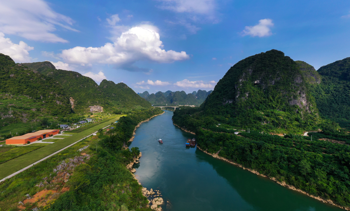 大化红水河三岛湾