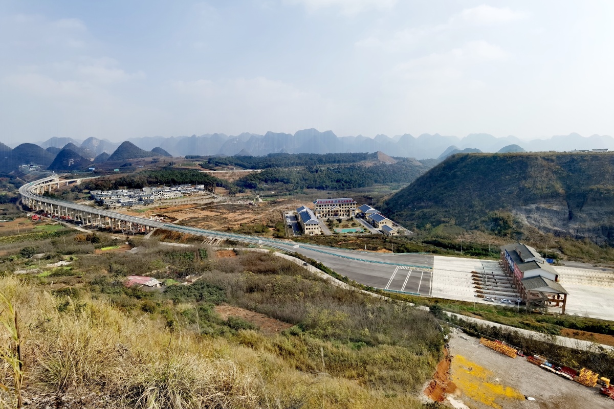 兴义环城高速丰都