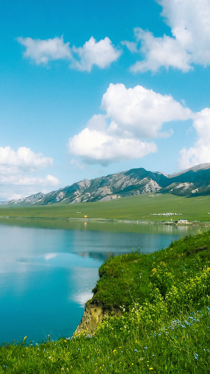 新疆伊犁赛里木湖