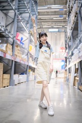 7AA835F0-7BD2-44F0-A992-5F74ED537E90/L0/001