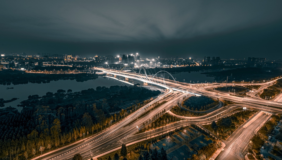 临沂五路高架桥夜景