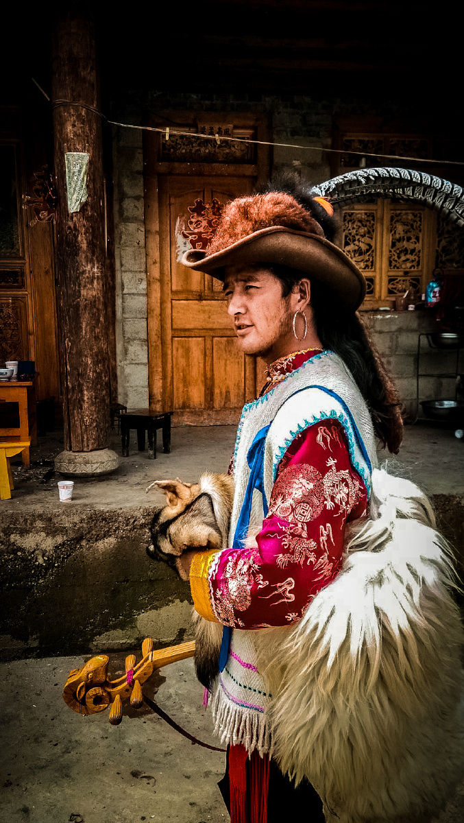 傈僳族男之魅力