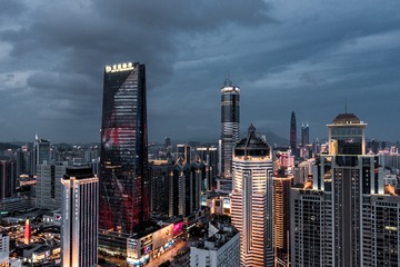 深圳深南大道沿线建筑