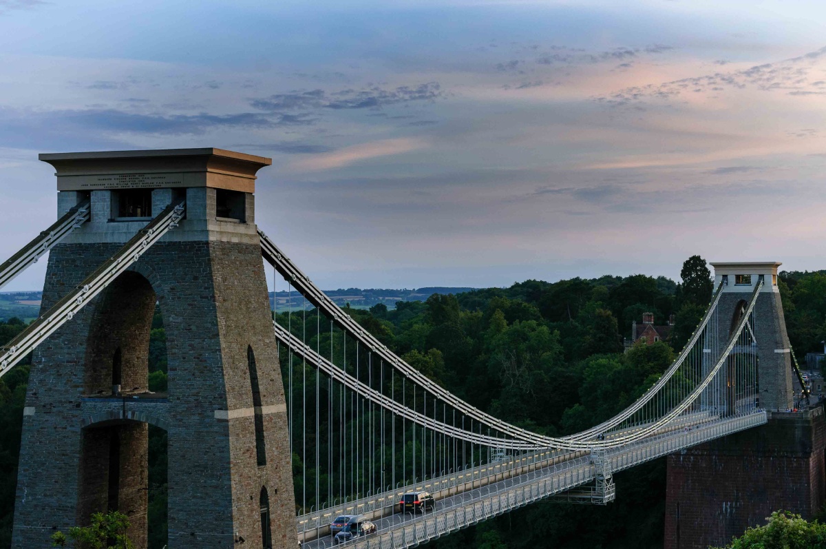 英国埃文河与克利夫顿吊桥