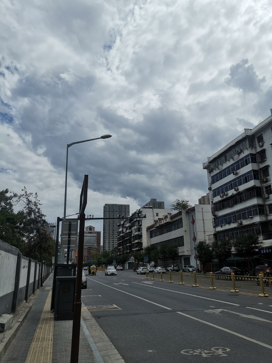 西安市新城区经九路