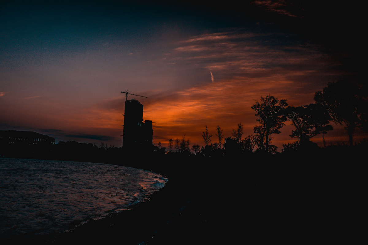 习惯暗色系的色调所有的照片均为本人亲自拍摄每一个照片背后都是一个