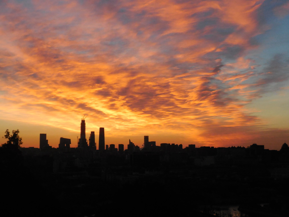北京:景山万春亭日出