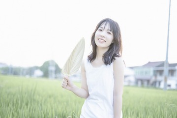 76180