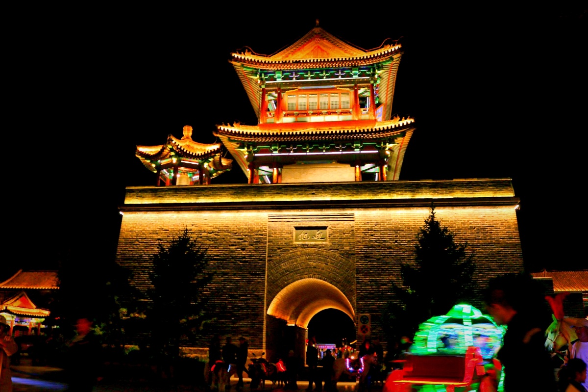 山海关迷人的夜景