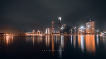 531157