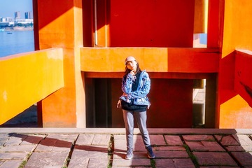 001