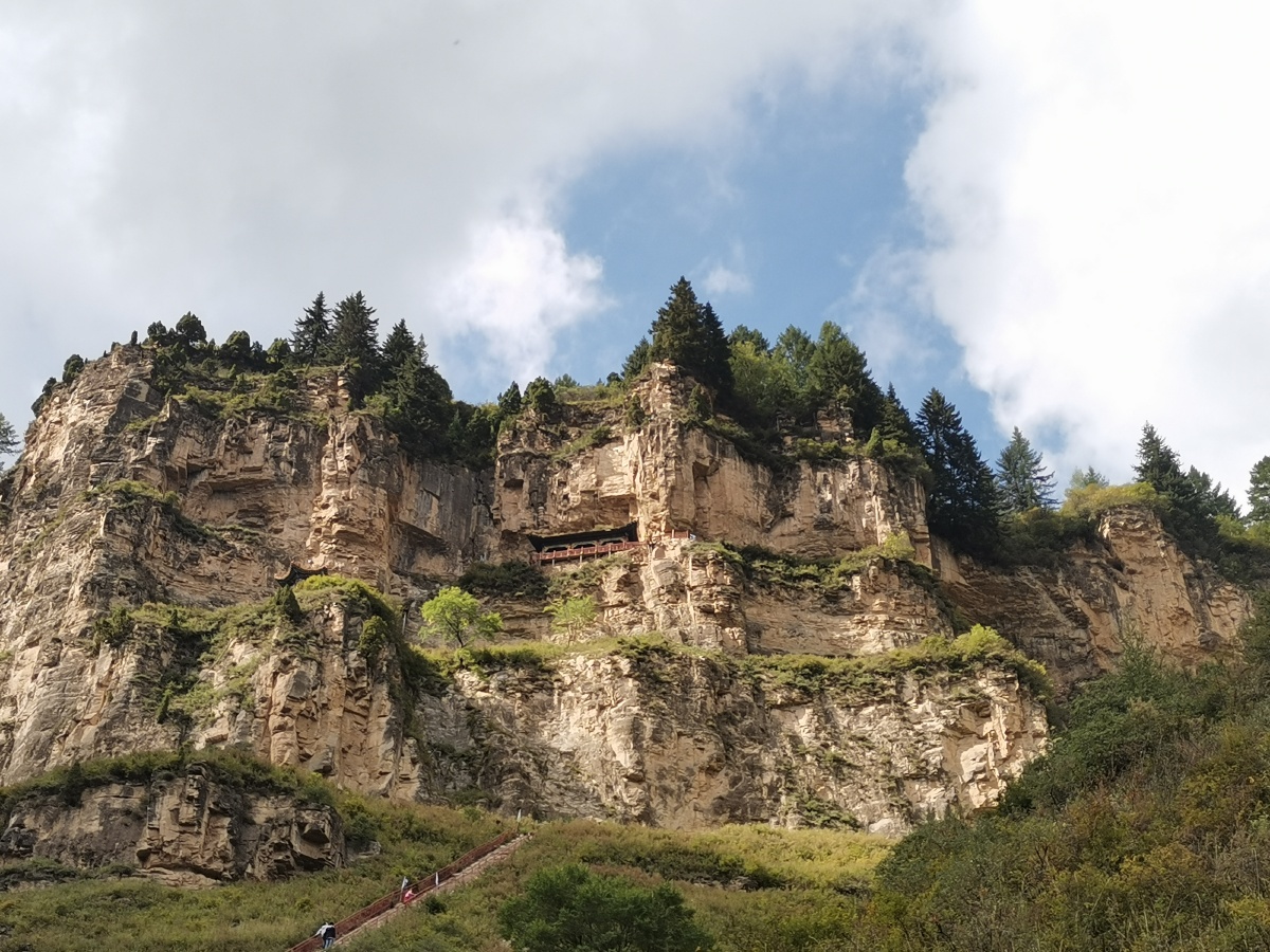 醉美芦芽山大峡谷