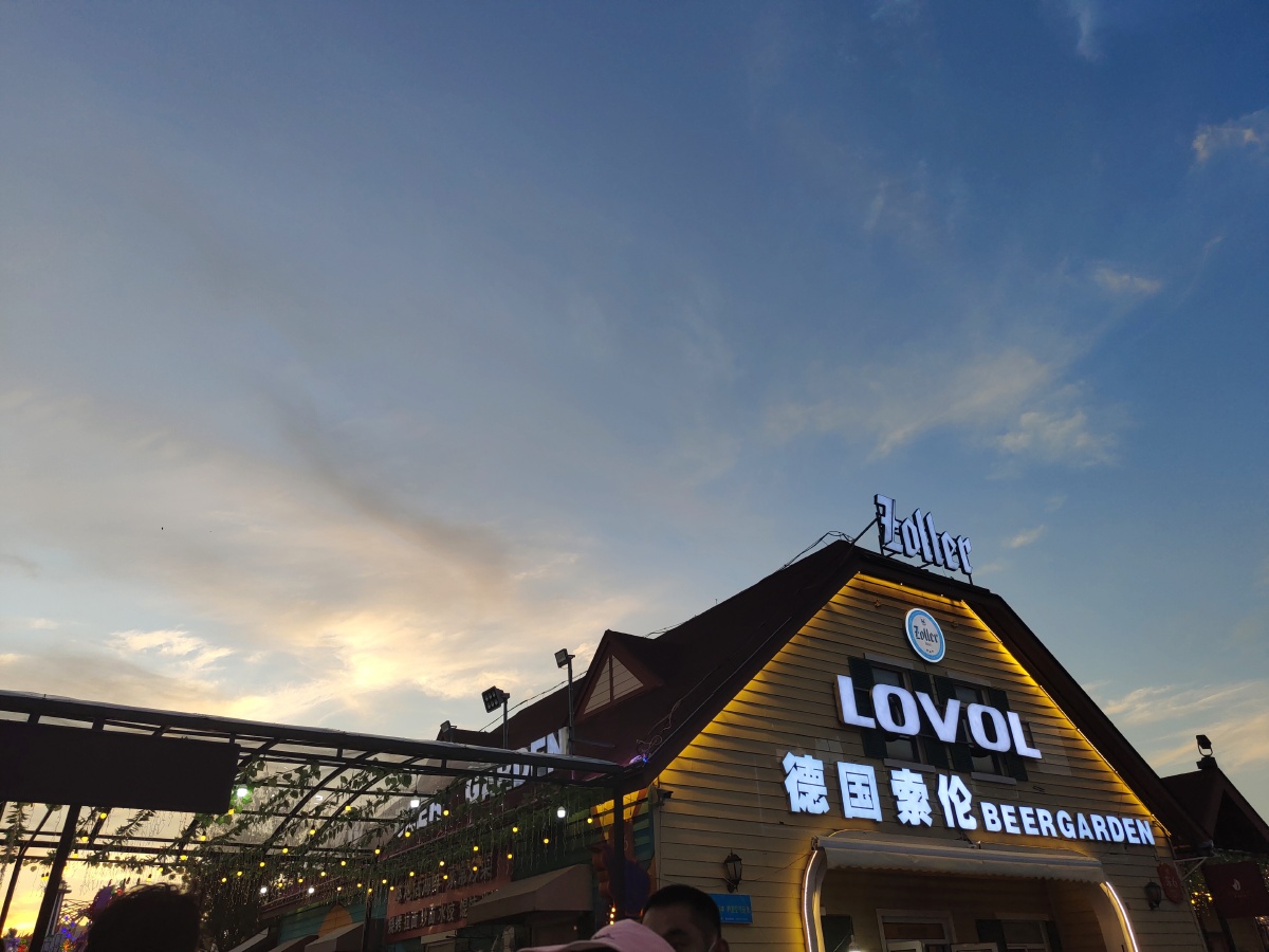 夕阳- 樱715 - 图虫