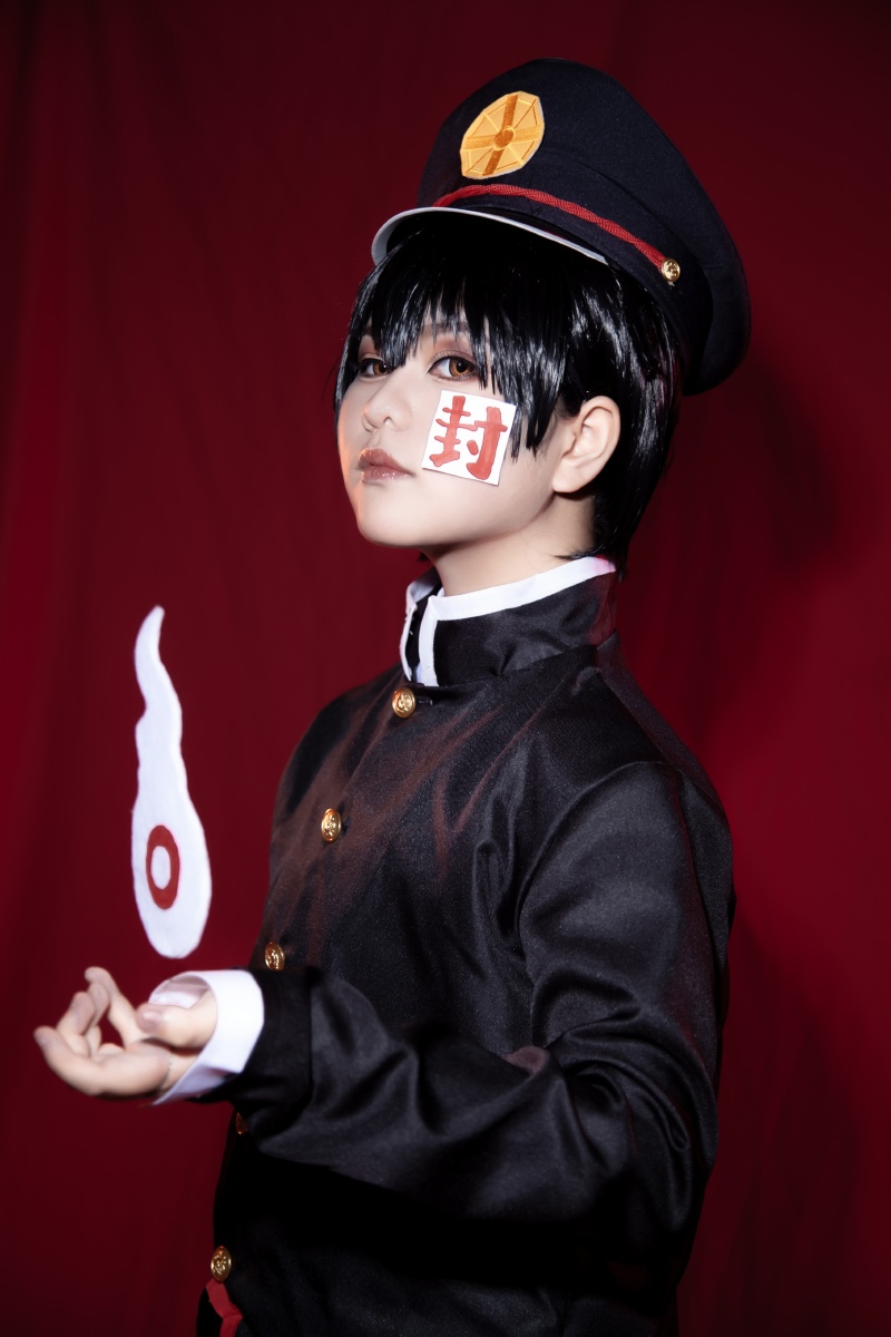 地缚少年花子君# coser:祁琛