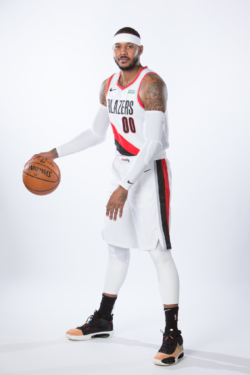 卡梅隆安东尼开拓者定妆照