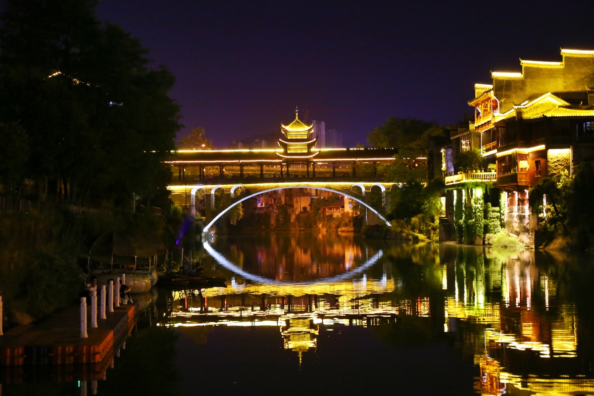 乾州古城夜景