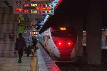 251574