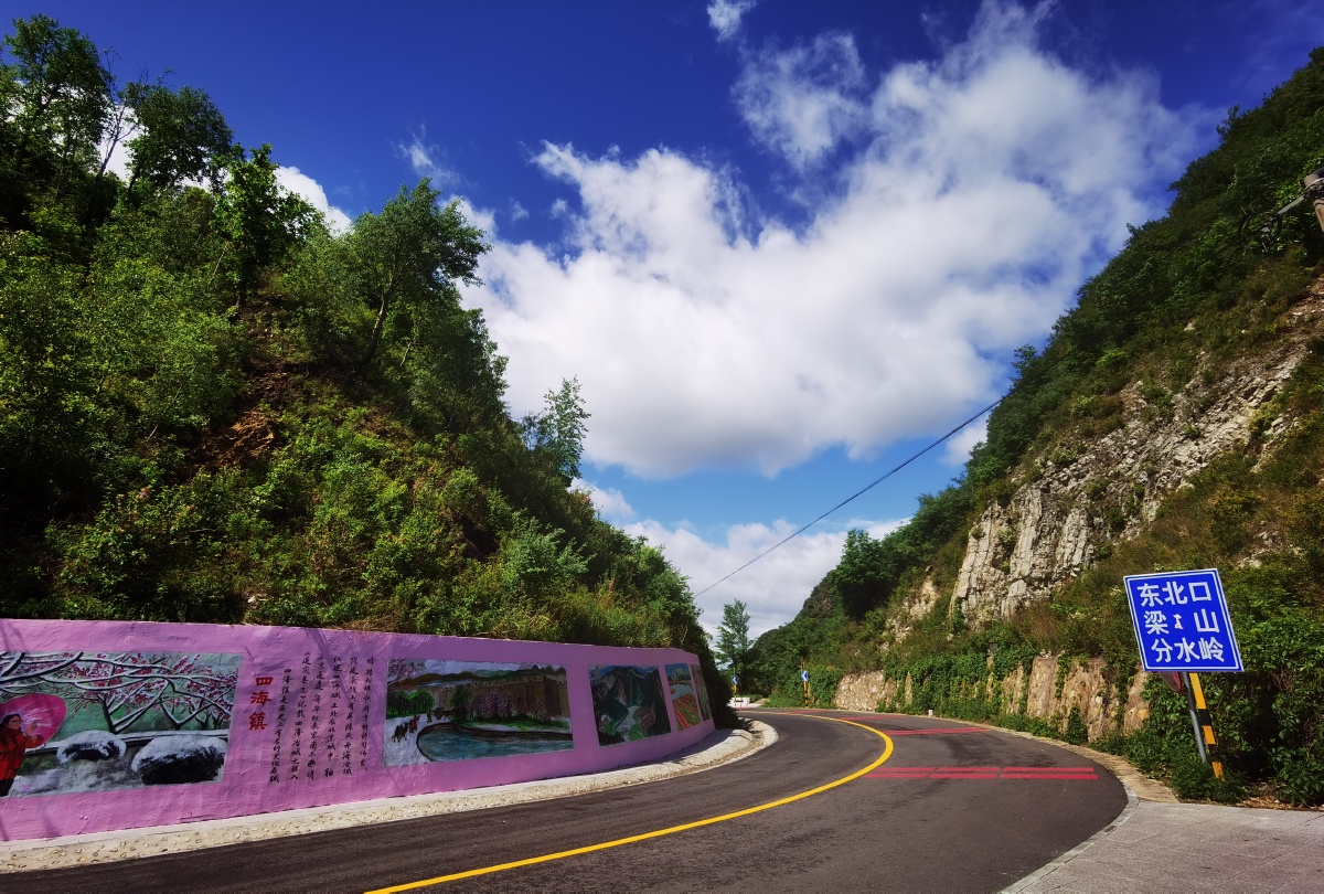 上周日看莉景天气显示云海概率非常高早晨四点多我就出发准备去安四路