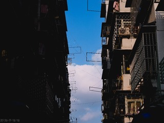 20375589-F611-4E6B-A0AA-35BD8569244E/L0/001