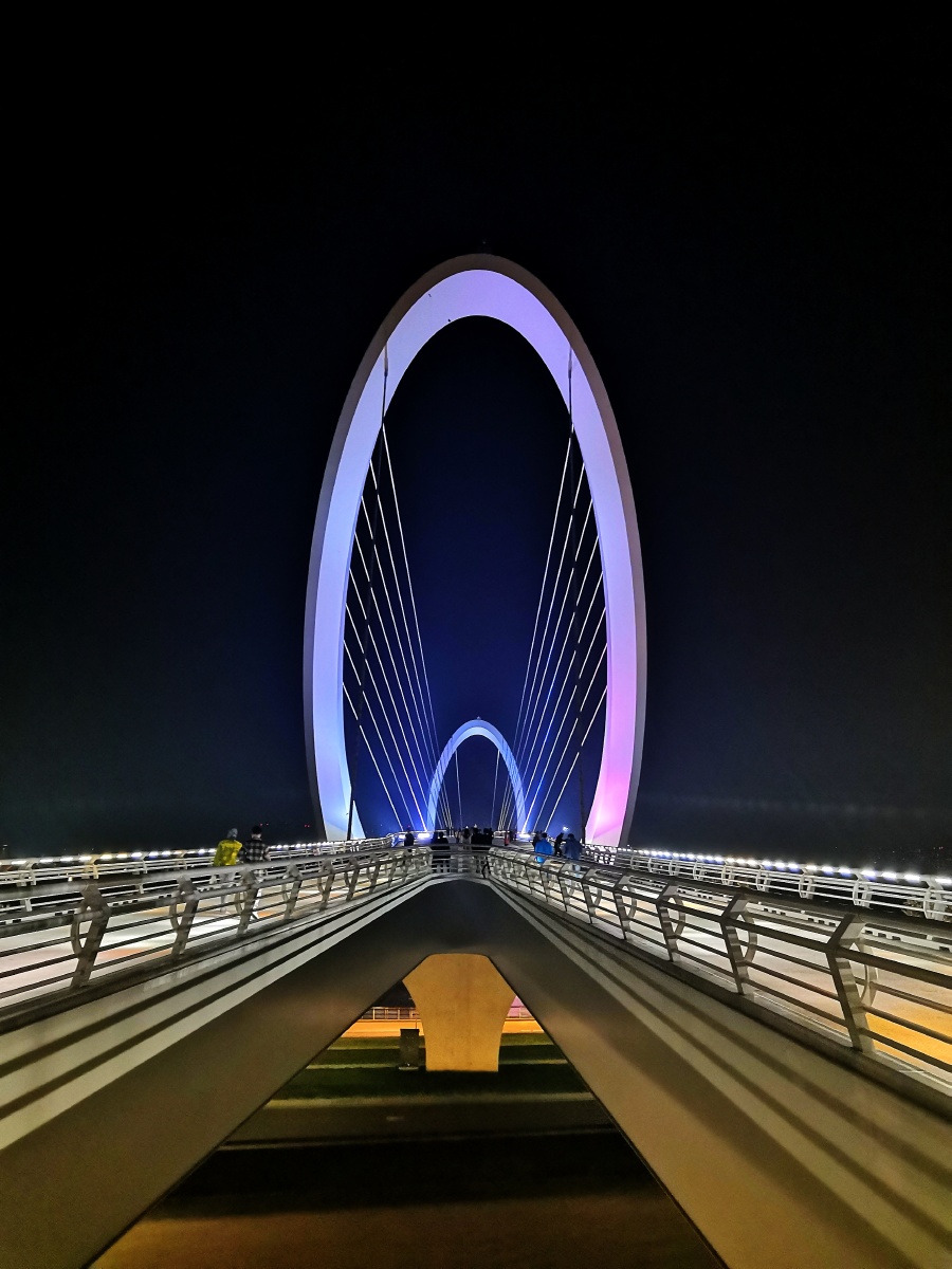 南京梦幻月亮桥