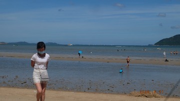 EED1A1D8-1132-40DD-B82B-470512619019/L0/001