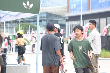 001