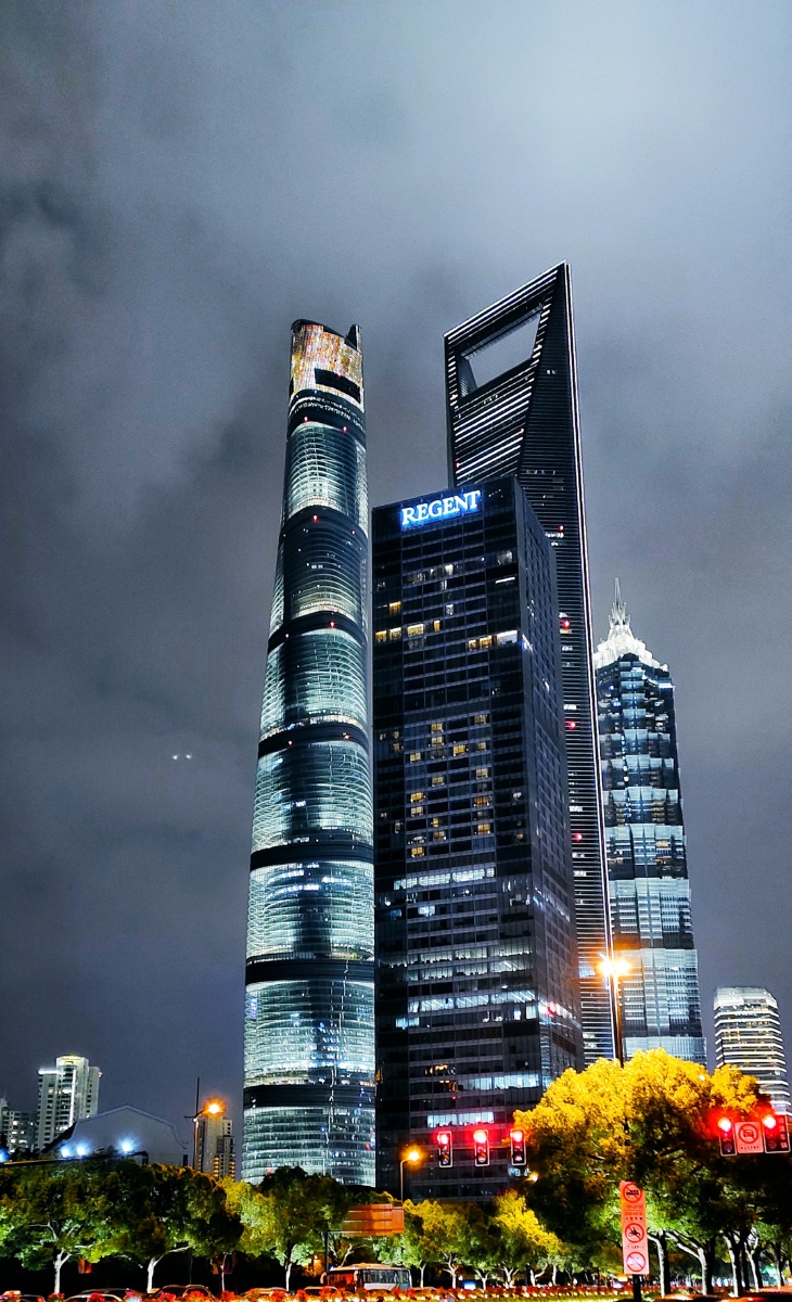 号称上海滩的三剑客.