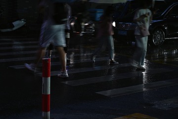 77E3F9FF-21B9-4C7D-B4B5-4E390E03E8C1/L0/001