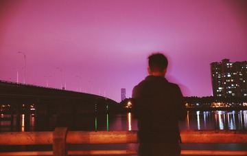 001