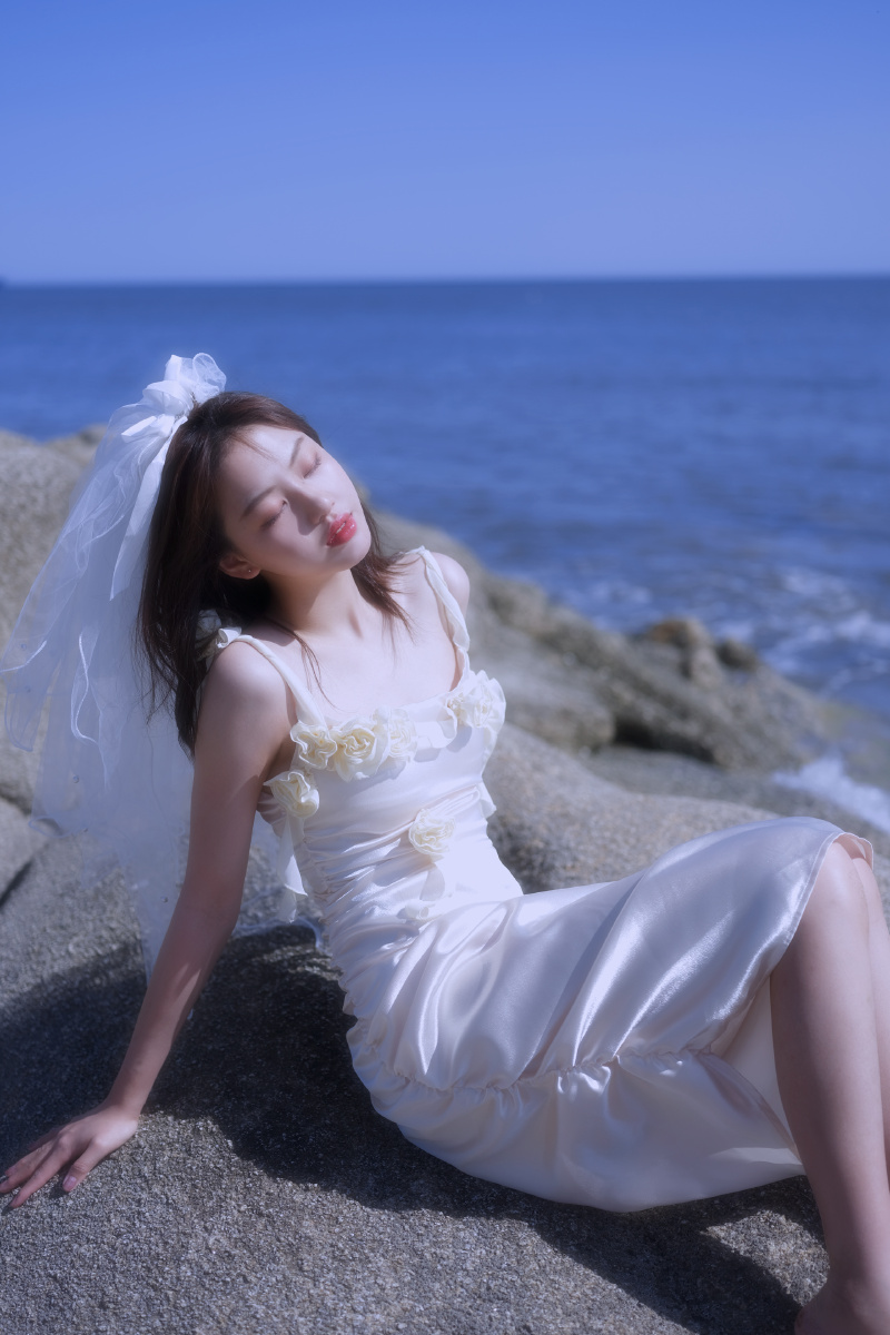 单人婚纱少女写真唯美写真