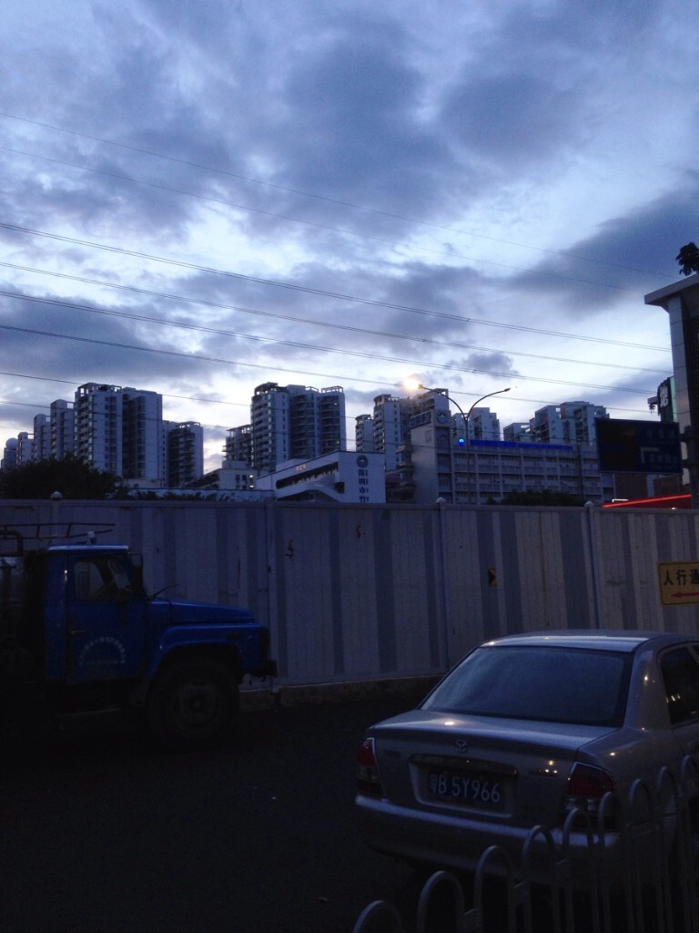 冷调黄昏