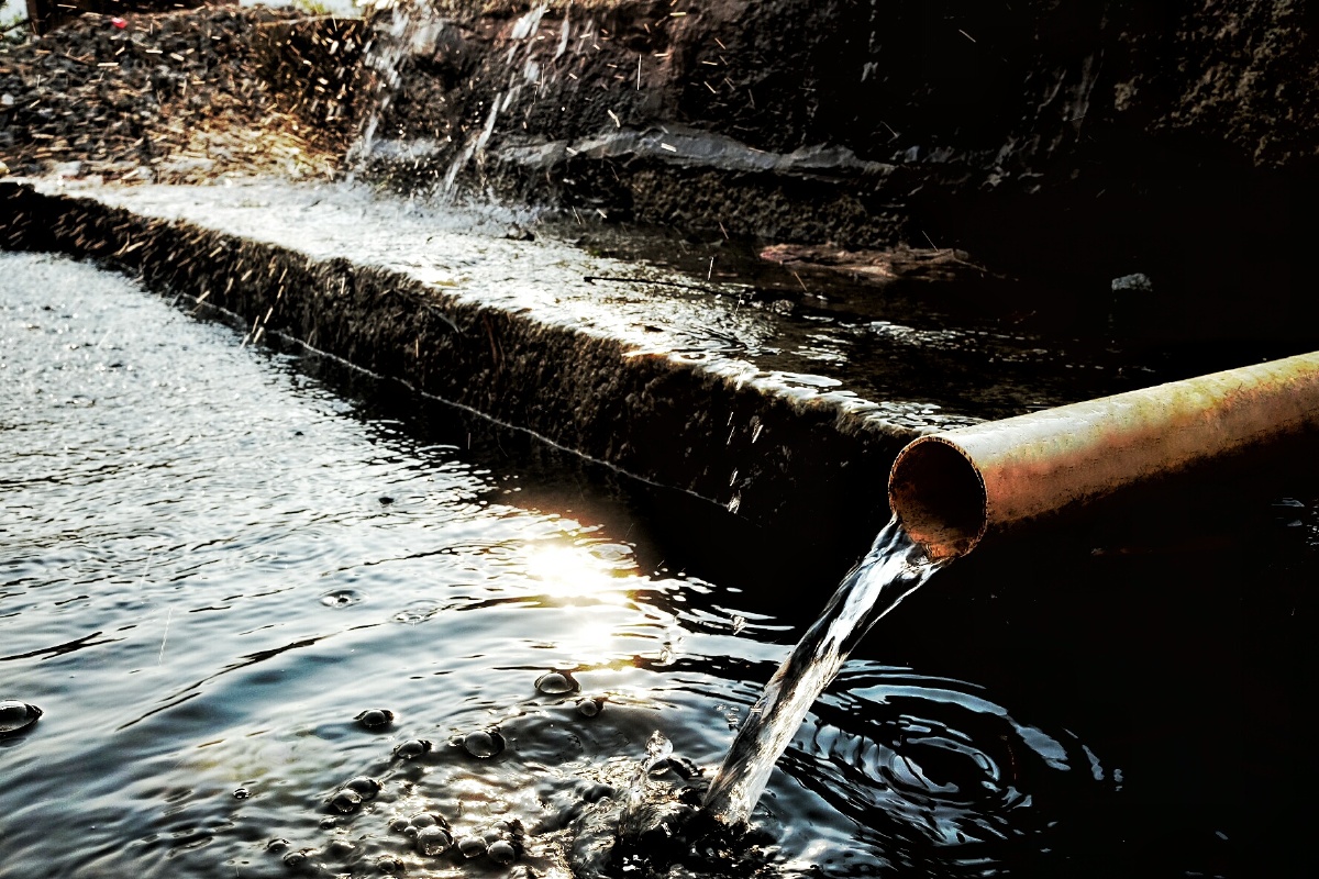 2017年正月十五摄于家乡广东陆丰八万一山泉,涓涓流水