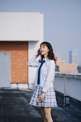 605030